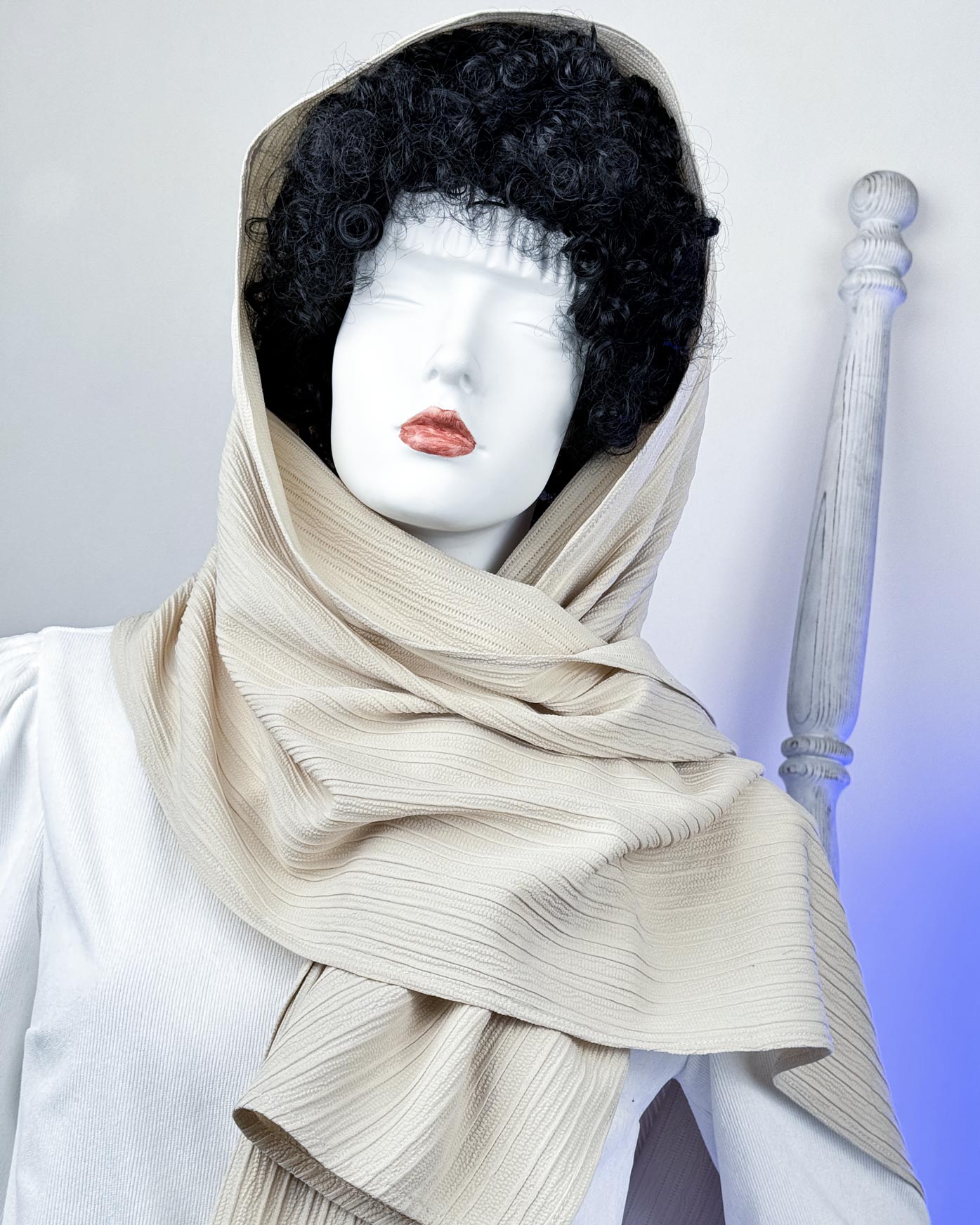 شال پلیسه کرم